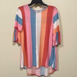 NWOT Ces Femme short sleeve top small